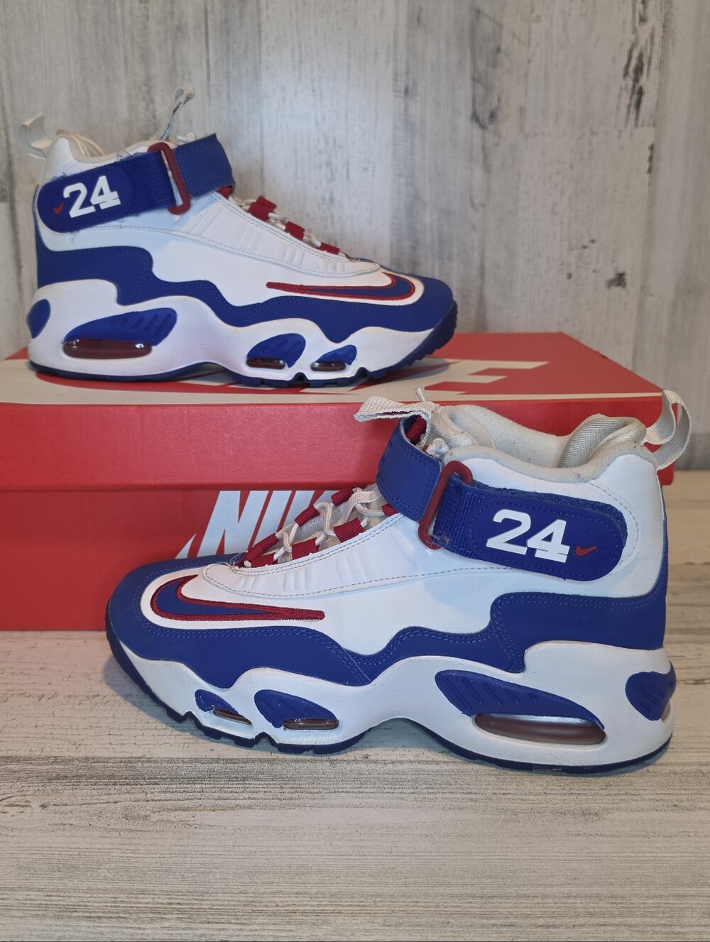 Nike Air Griffey Max 1 Kids Size 6Y White Royal Blue Red Sneakers w/ Box